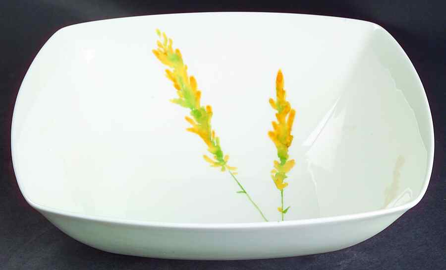 Mixed Bouquet 9" Round Vegetable Bowl by Mikasa-1