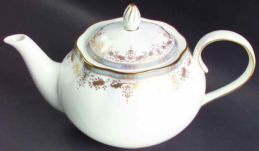 Windsor Hall Teapot & Lid by Mikasa-1