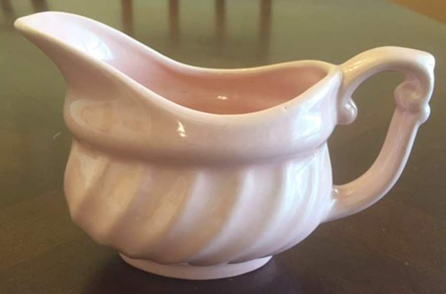 Yorkshire Rose (Glossy) Creamer by Metlox - Poppytrail - Vernon-1