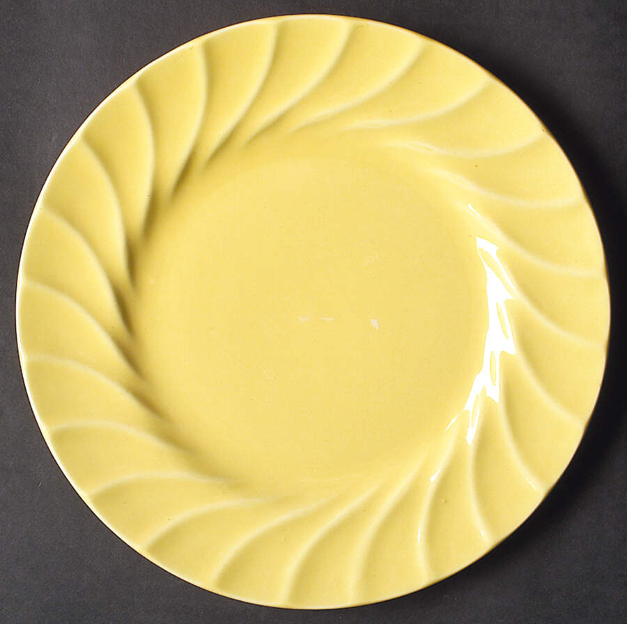 Yorkshire Yellow (Glossy) Luncheon Plate by Metlox - Poppytrail - Vernon-1