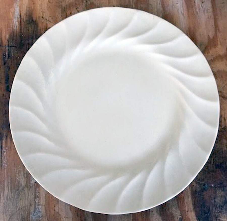 Yorkshire Ivory (Matte) Luncheon Plate by Metlox - Poppytrail - Vernon-1