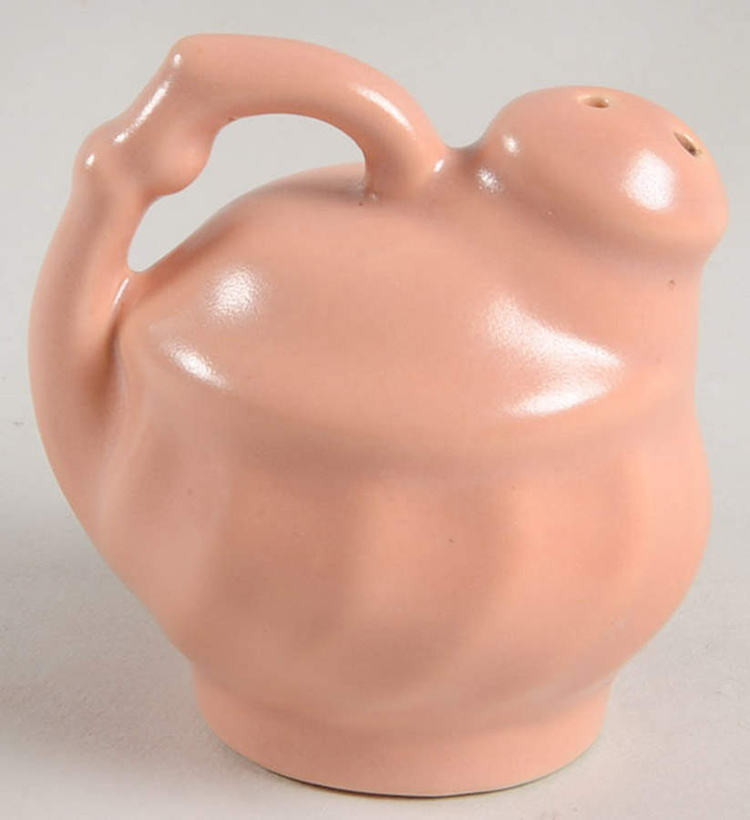 Yorkshire Peach (Matte) Salt Shaker by Metlox - Poppytrail - Vernon-1