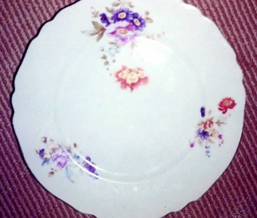 MUE99 Dinner Plate by Paul Muller-1