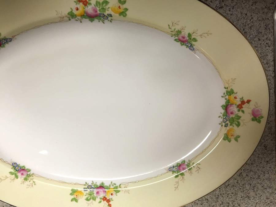 MEI755 14" Oval Serving Platter by Meito-1