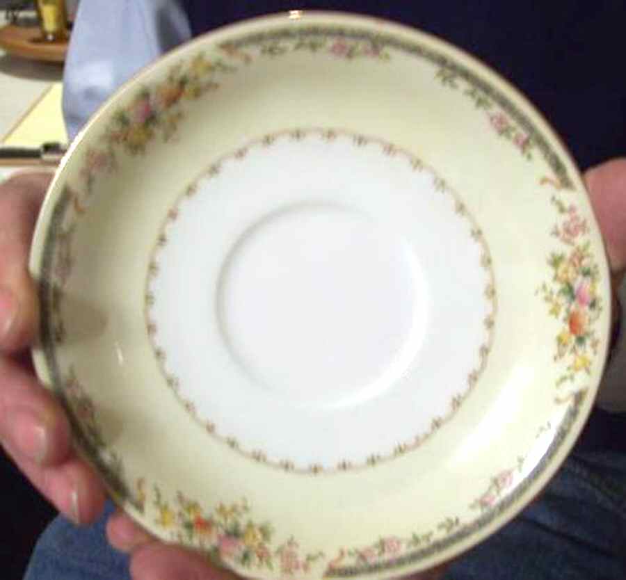 MEI757 Saucer by Meito-1