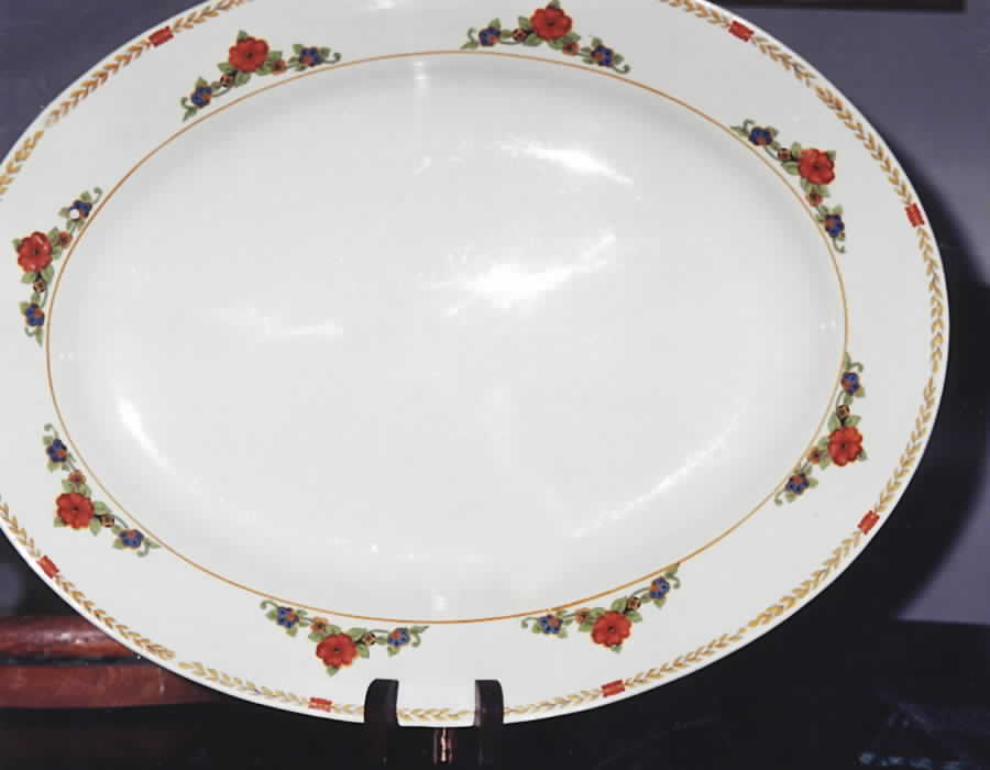 MEK133 14" Oval Serving Platter by J & G Meakin-1