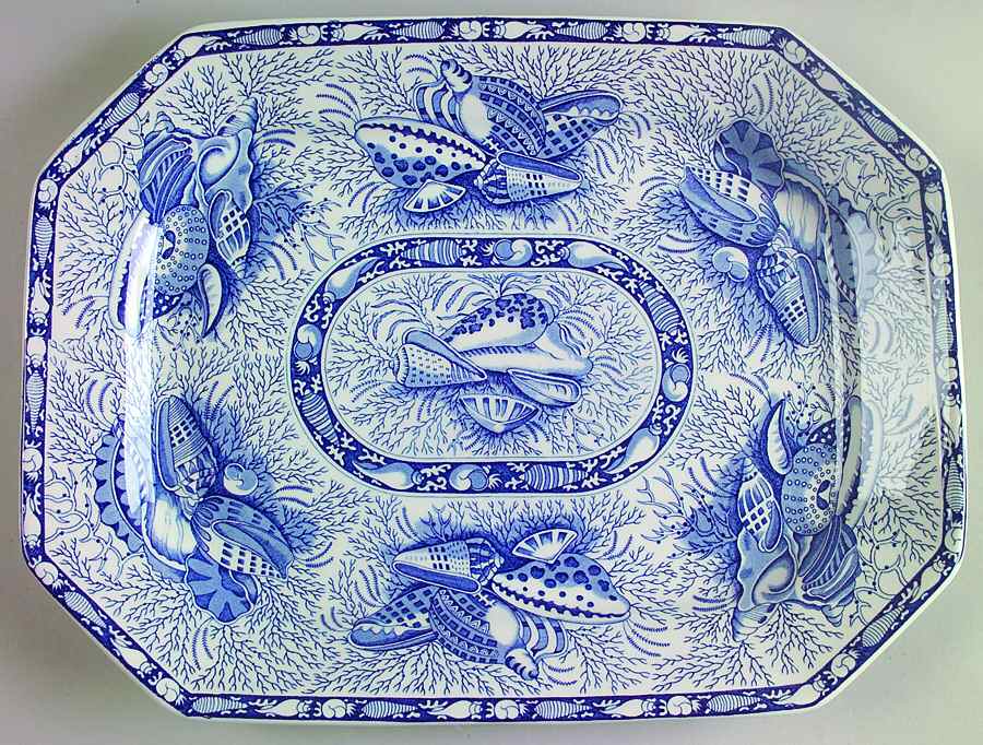 Torquay Blue (Scalloped, No Trim) 13" Oval Serving Platter by Mottahedeh-1