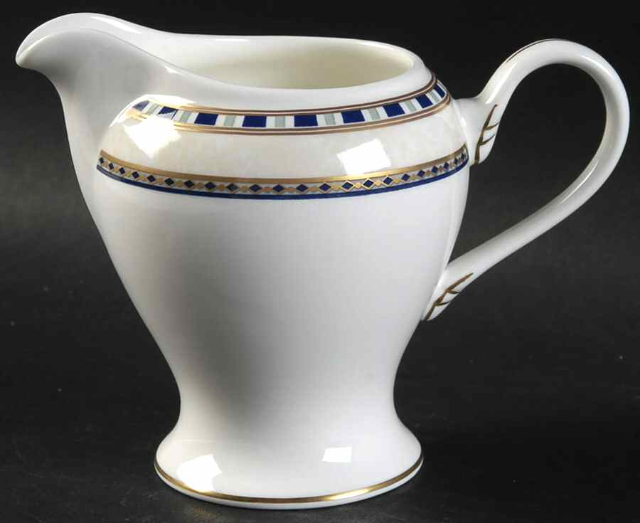 Pavillion Creamer by Mikasa-1