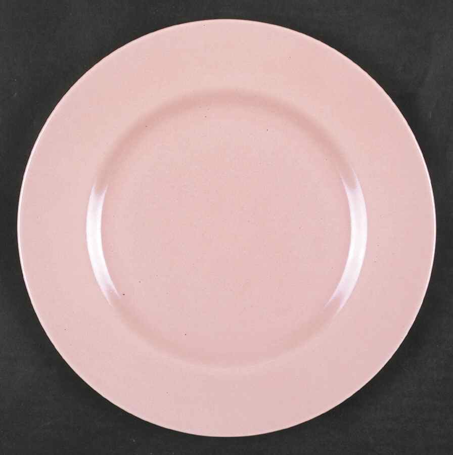 200 Petal Pink (Satin, Rim) Dinner Plate by Metlox - Poppytrail - Vernon-1