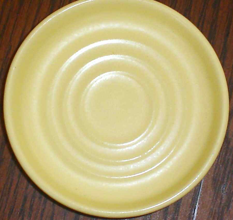 200 Canary Yellow (Glossy, Rim) Saucer by Metlox - Poppytrail - Vernon-1