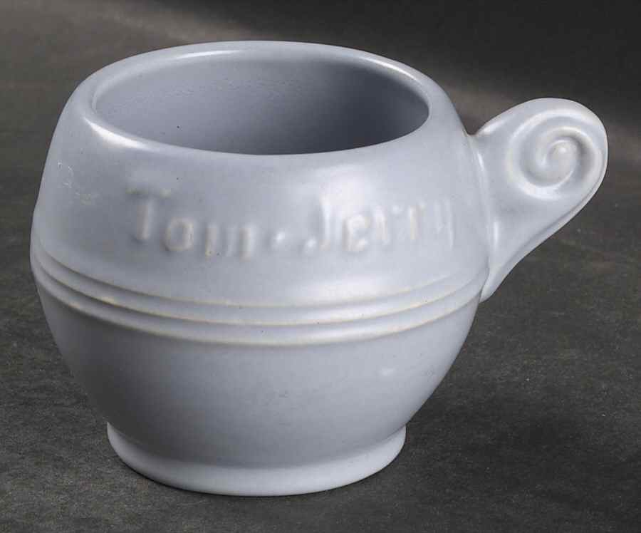 200 Powder Blue (Satin, Rim) Tom & Jerry Mug by Metlox - Poppytrail - Vernon-1