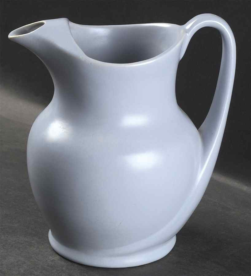 200 Powder Blue (Satin, Rim) 64 Oz Pitcher by Metlox - Poppytrail - Vernon-1