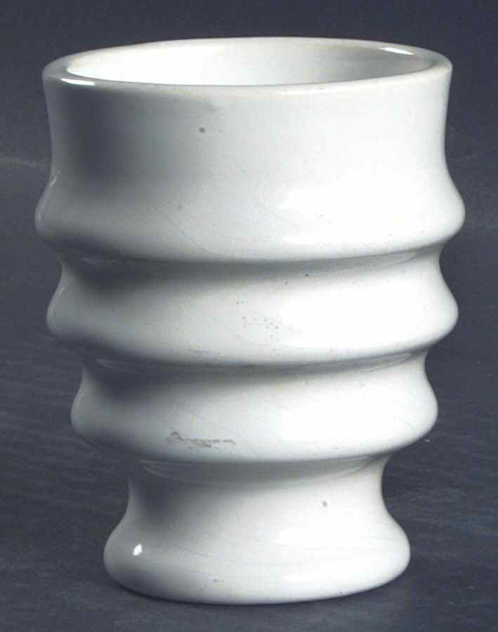 200 Ivory (Satin, Rim) 5 Oz No Handle Mug by Metlox - Poppytrail - Vernon-1