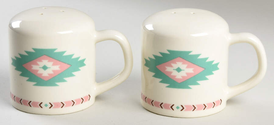MEW2 Stove Top Salt & Pepper Set by Meiwa-1