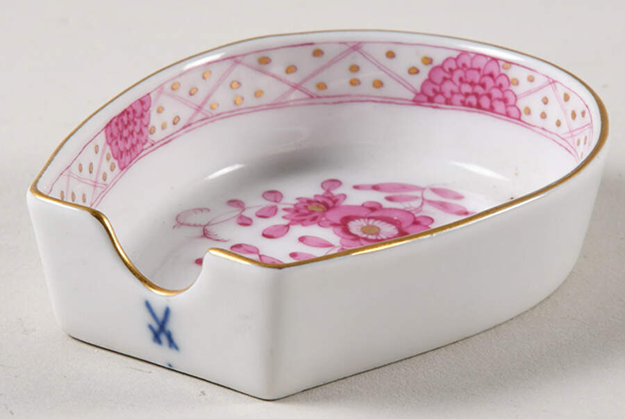 383480 Small Ashtray by Meissen (Germany)-1