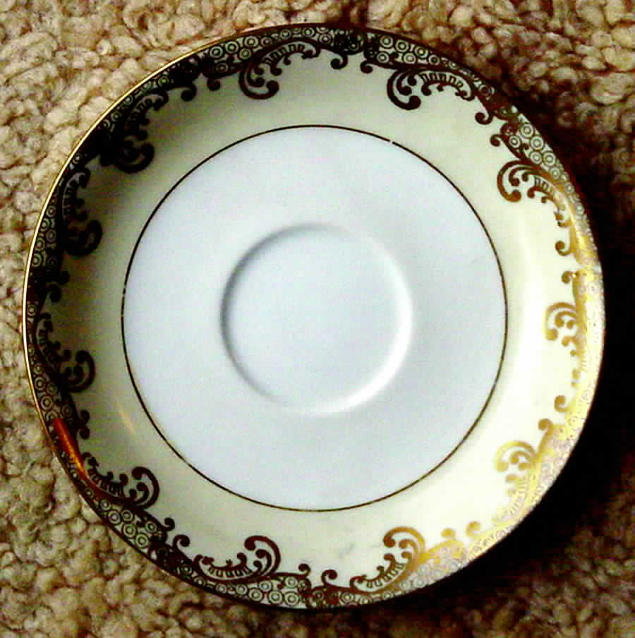 MEI680 Saucer by Meito-1