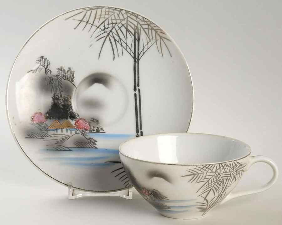 MEY10 Flat Cup & Saucer Set by Meiyo-1