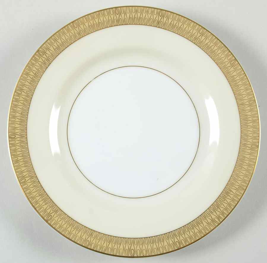Royalty Bread & Butter Plate by Mikado-1