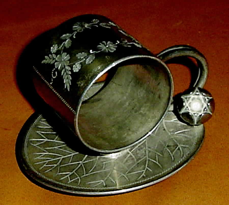 168 (Silverplate, Hollowware) Napkin Ring by Meriden Britannia -1