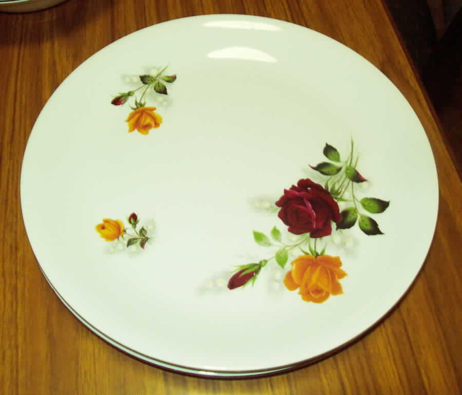 Rose Duet Dinner Plate by Alfred Meakin-1