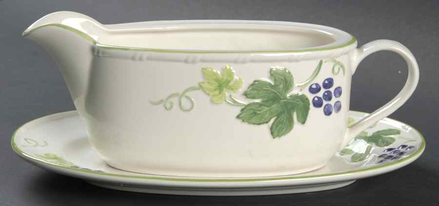 Napa Valley Gravy Boat & Underplate by Mikasa-1