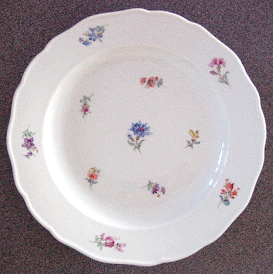 MSS85 Dinner Plate by Meissen (Germany)-1