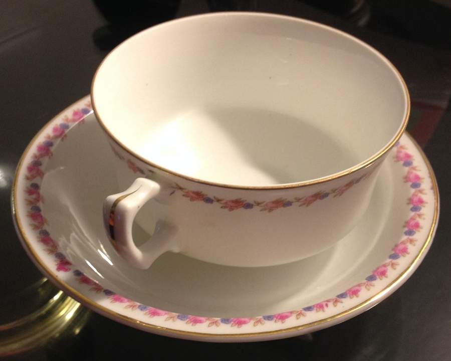 MUE103 Flat Cup & Saucer Set by Paul Muller-1