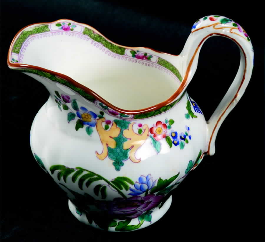 B796 (Scalloped) Creamer by Minton-1