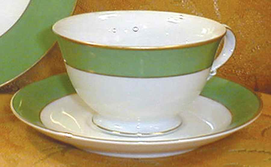 MEI831 Footed Cup & Saucer Set by Meito-1