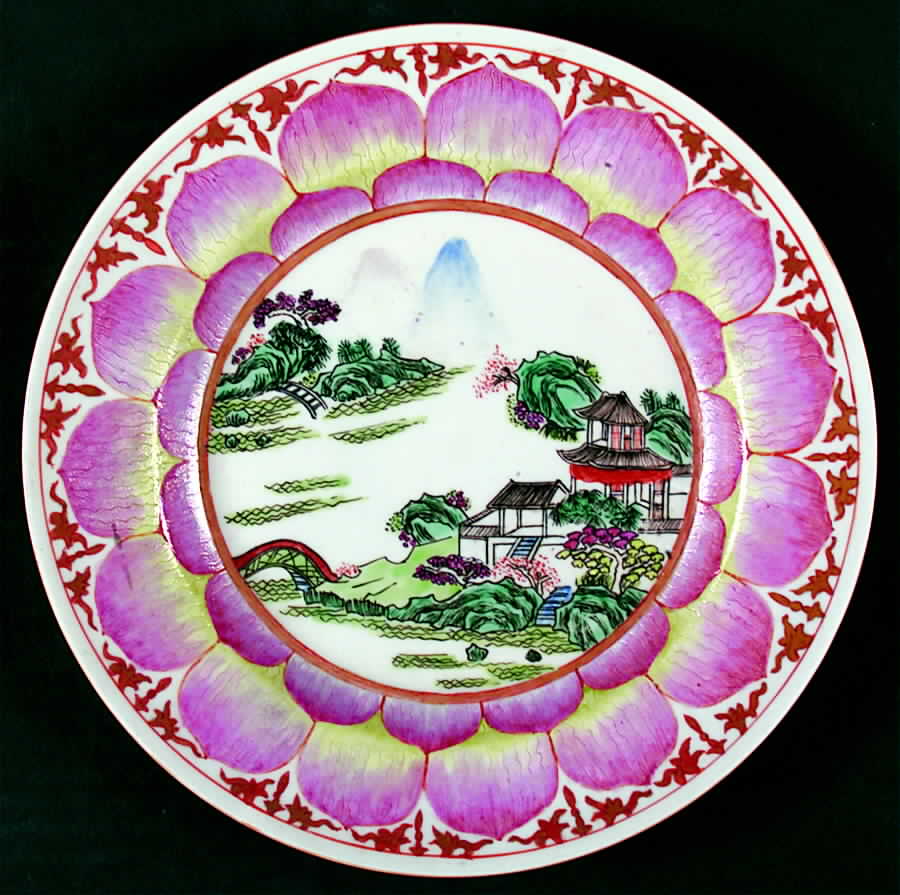 MOT30 Salad/Dessert Plate by Mottahedeh-1