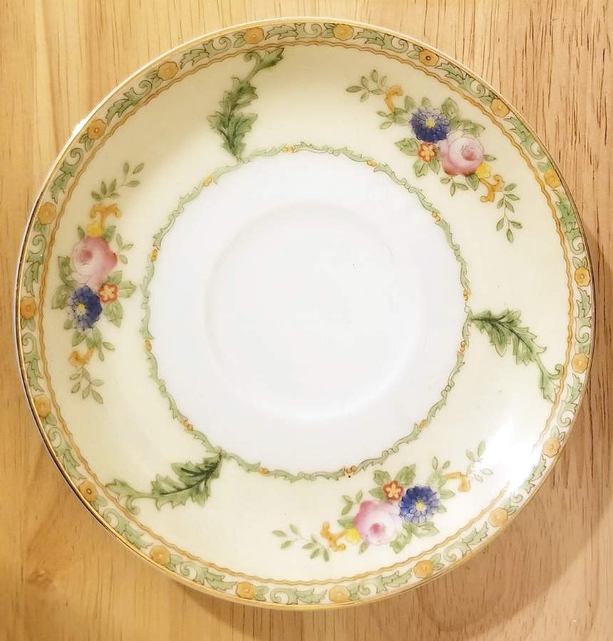 MEI842 Saucer by Meito-1