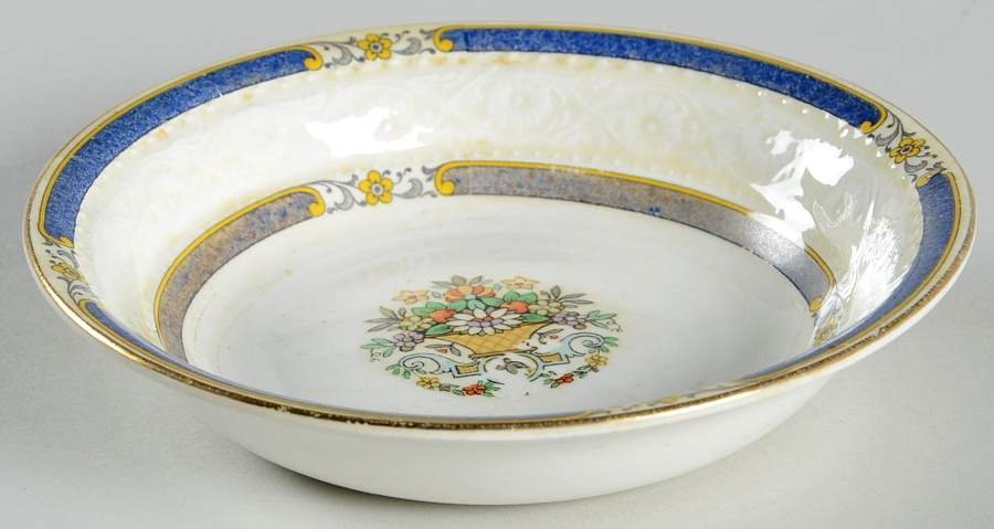 MEA133 (Cream and White) Fruit/Dessert (Sauce) Bowl by Alfred Meakin-1