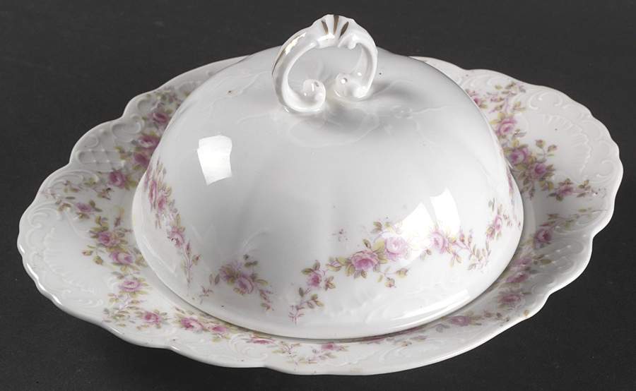 Mnxmnx1 Round Covered Butter by Mentone-1