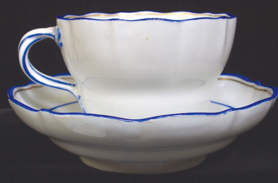 MSS91 Flat Cup & Saucer Set by Meissen (Germany)-1