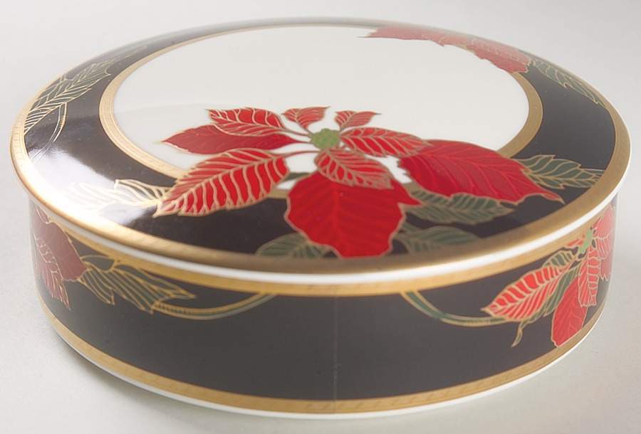 Christmas Eve 5" Round Box & Lid by Mikasa-1