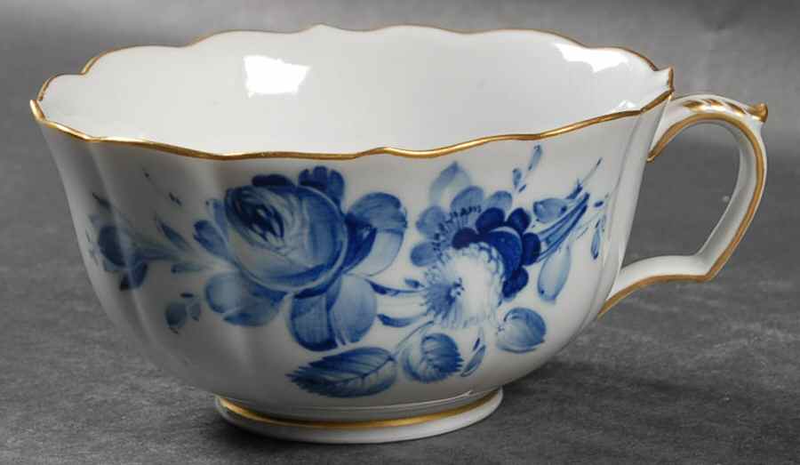 MSS92 Flat Cup by Meissen (Germany)-1