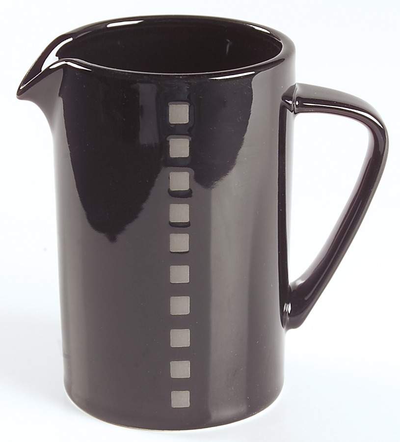 Viewpoint Black Creamer by Mikasa-1