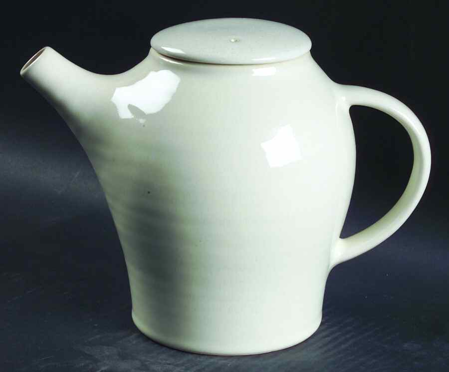 Studio Glaze Egg Shell Teapot & Lid by Mikasa-1