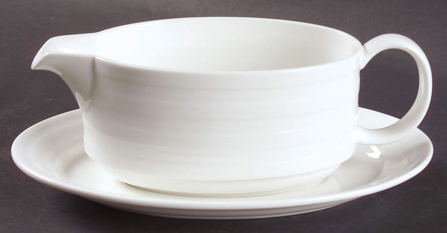 Main Course Gravy Boat & Underplate by Mikasa-1
