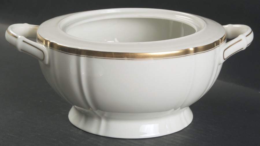 Hyde Park Gold 2 Qt Round Covered Casserole No Lid by Mikasa-1