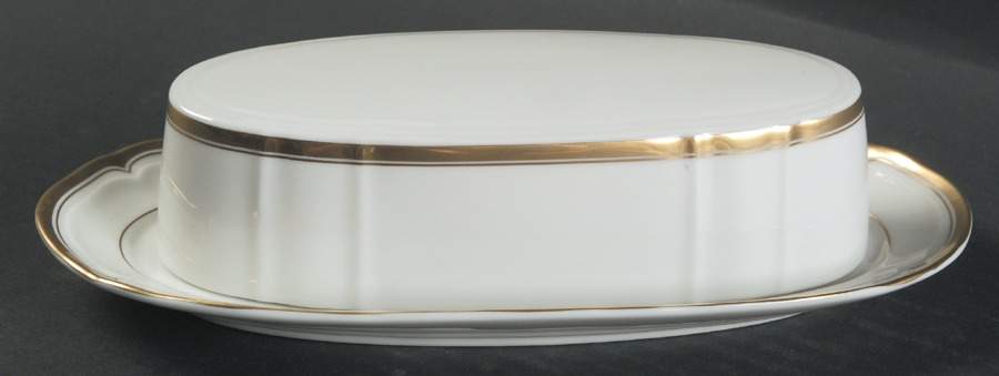 Hyde Park Gold 1/4 Lb Covered Butter by Mikasa-1