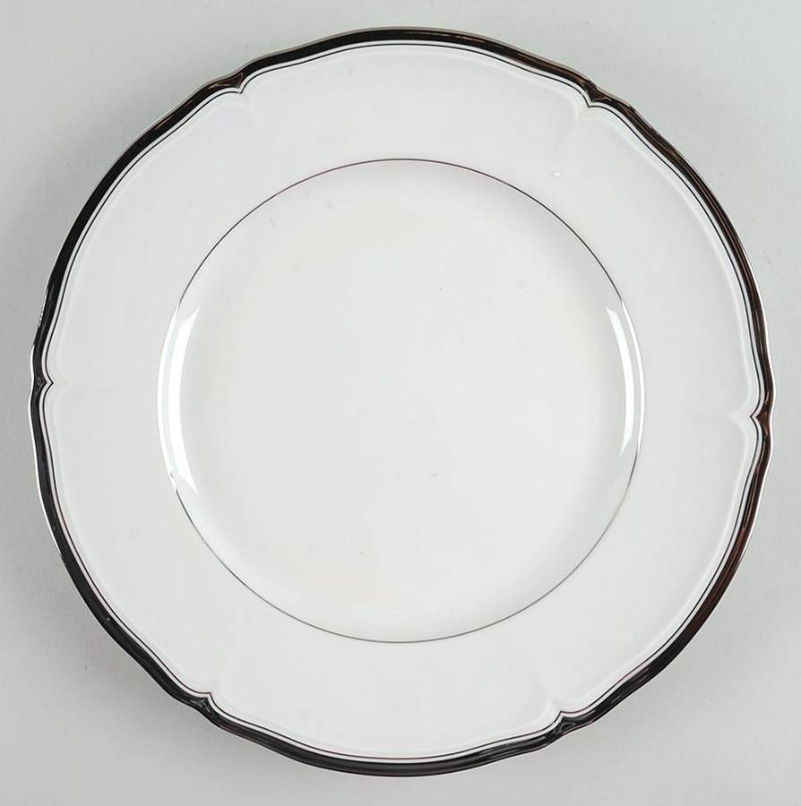 Hyde Park Platinum 12" Chop Plate (Round Platter) by Mikasa-1