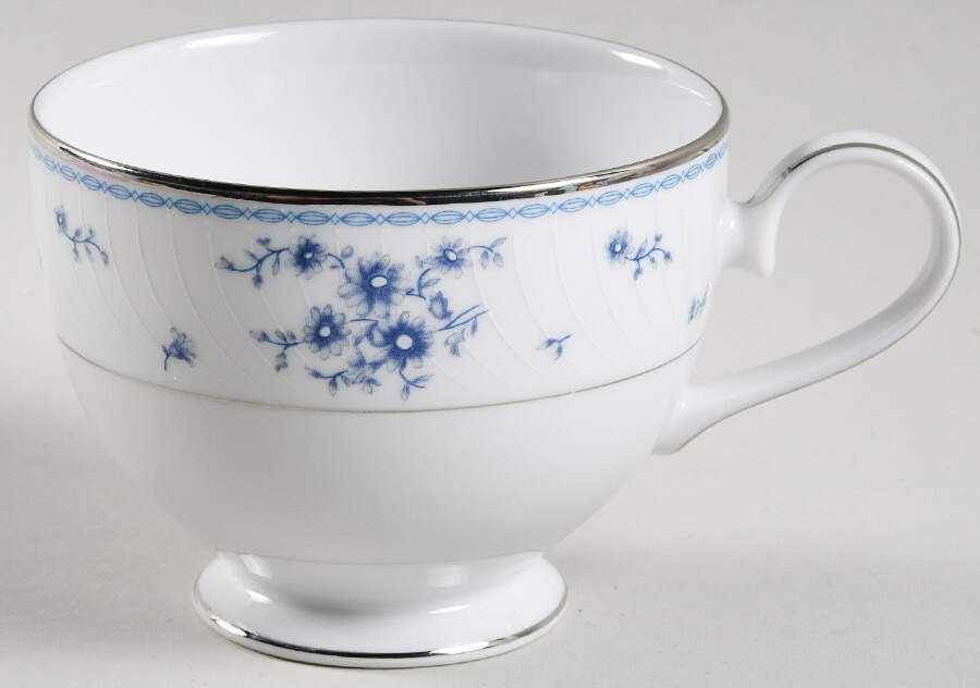 Breath of Spring Footed Cup by Mikasa-1