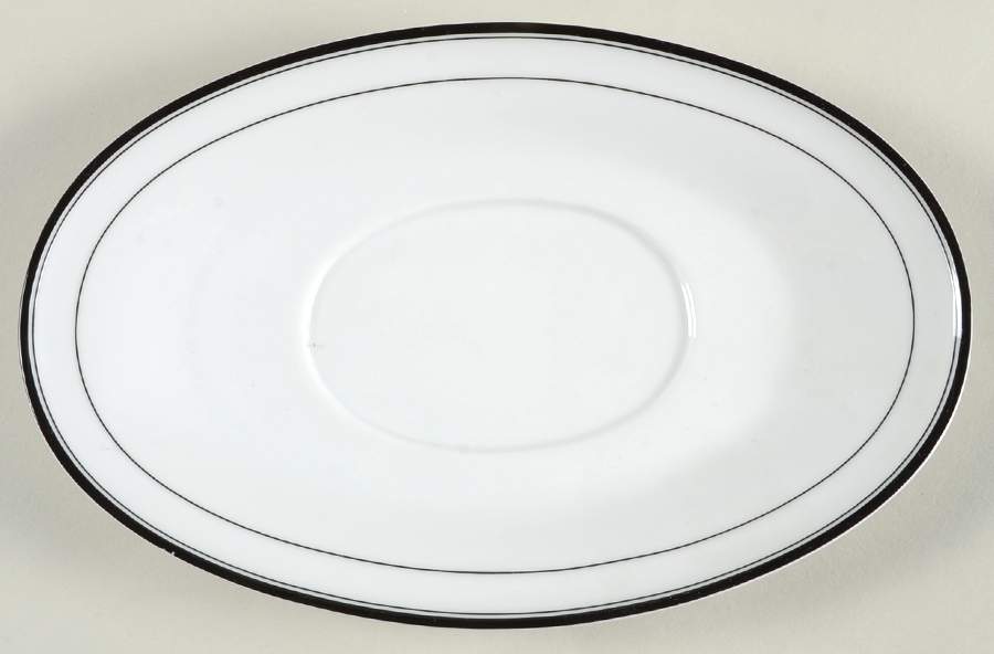 Classic Ebony Underplate for Gravy Boat by Mikasa-1