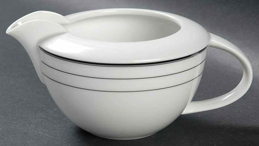 Vip Black Creamer by Mikasa-1