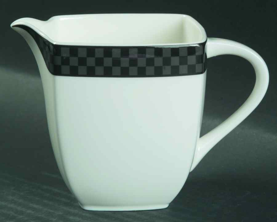 Moderno Black Creamer by Mikasa-1