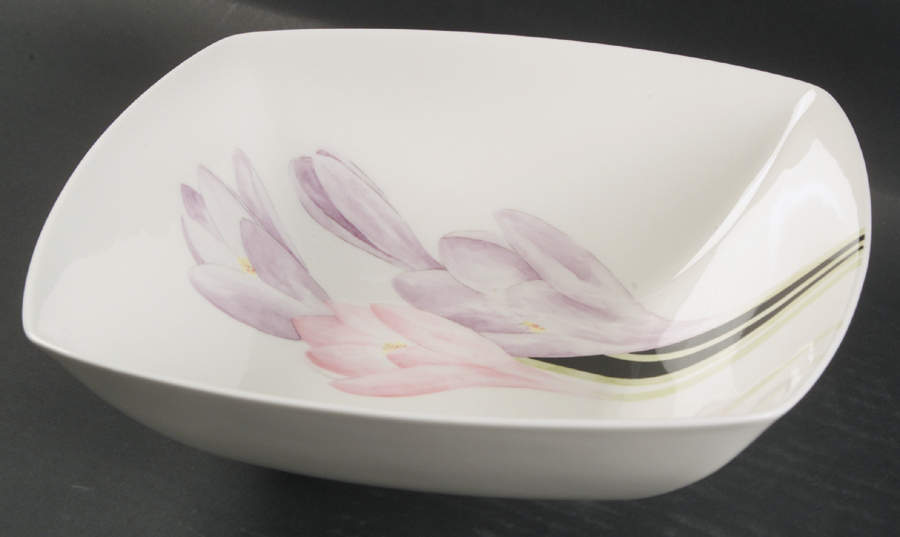 Nouveau Hostess Bowl by Mikasa-1