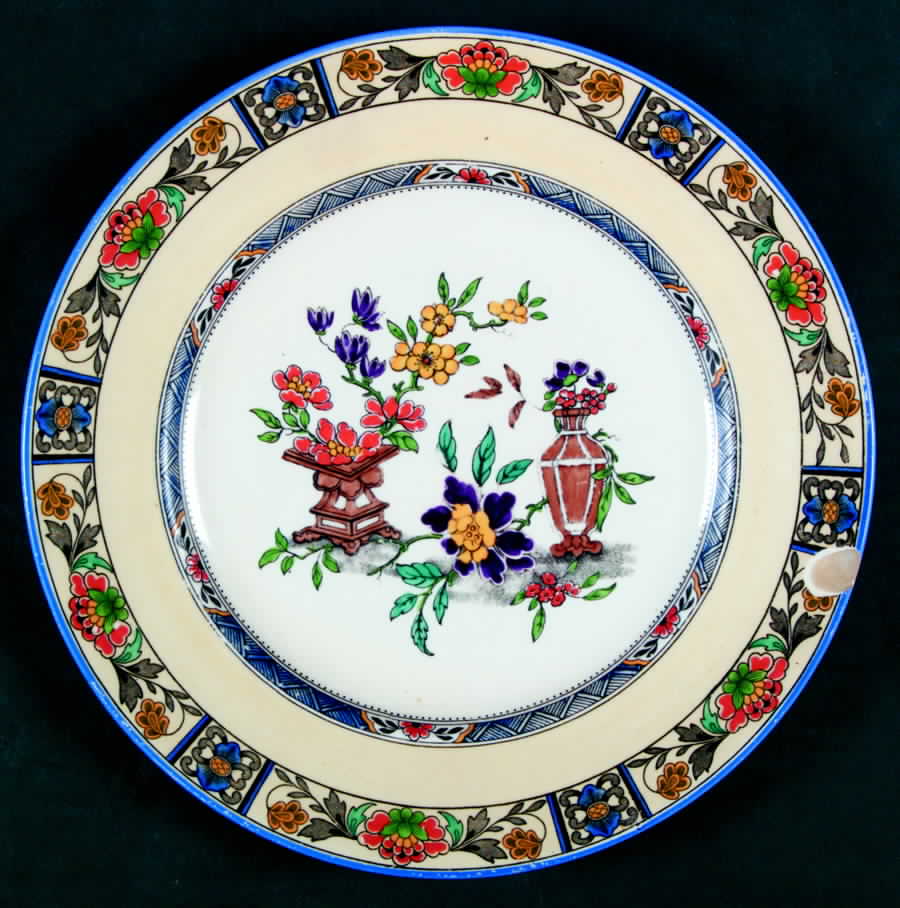 C4979 Luncheon Plate by Minton-1