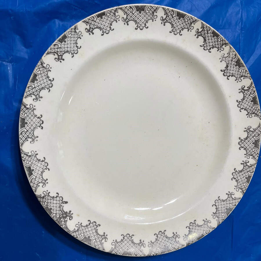 MTC70 Luncheon Plate by Mount Clemens-1