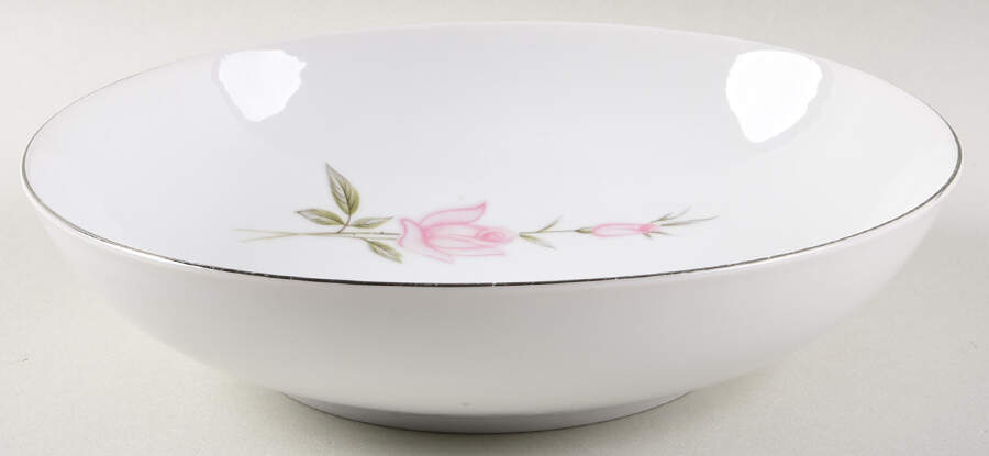 Delrose 9" Round Vegetable Bowl by M Japan-1